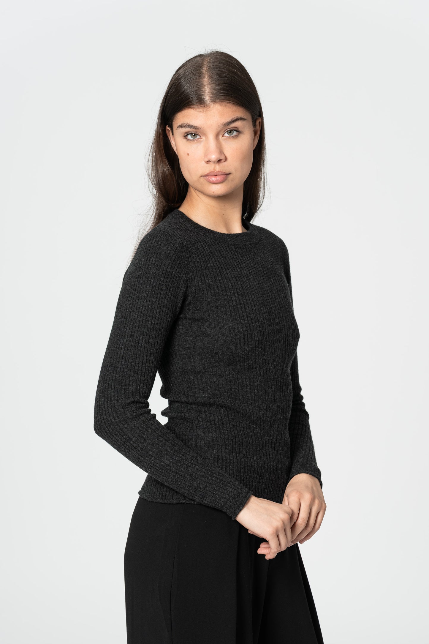 MERINO Fitted Rib Sweater - Onyx Grey