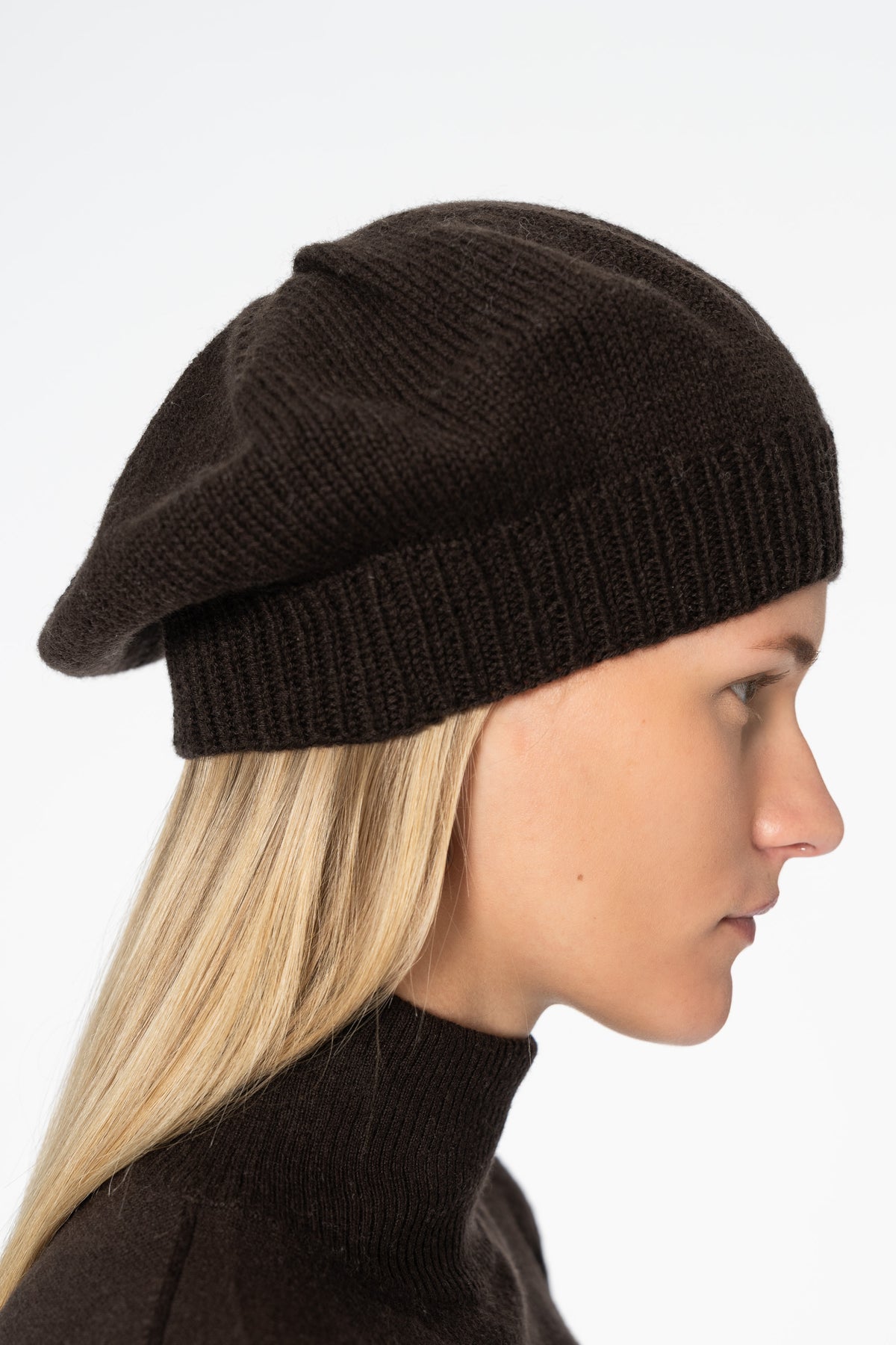 MERINO Handknit Beret - Espresso Brown