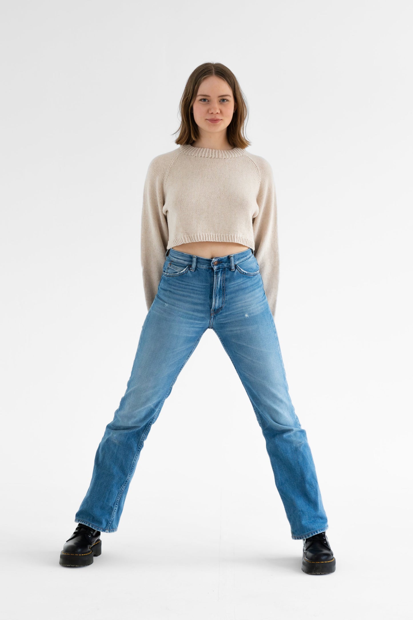 MERINO Handknit Cropped Sweater - Almond White