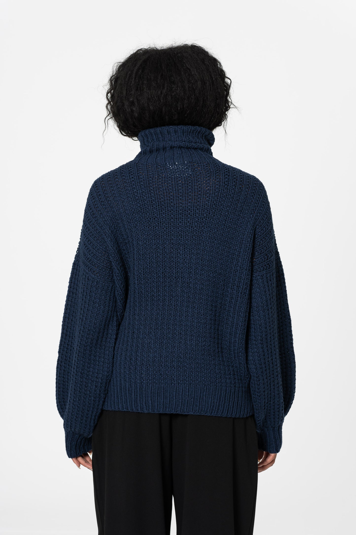 MERINO Handknit Rib Turtleneck - Space Blue