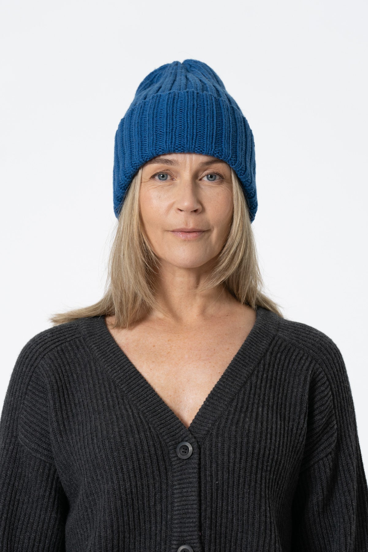 MERINO Handknit Thick Rib Hat - Ocean Blue