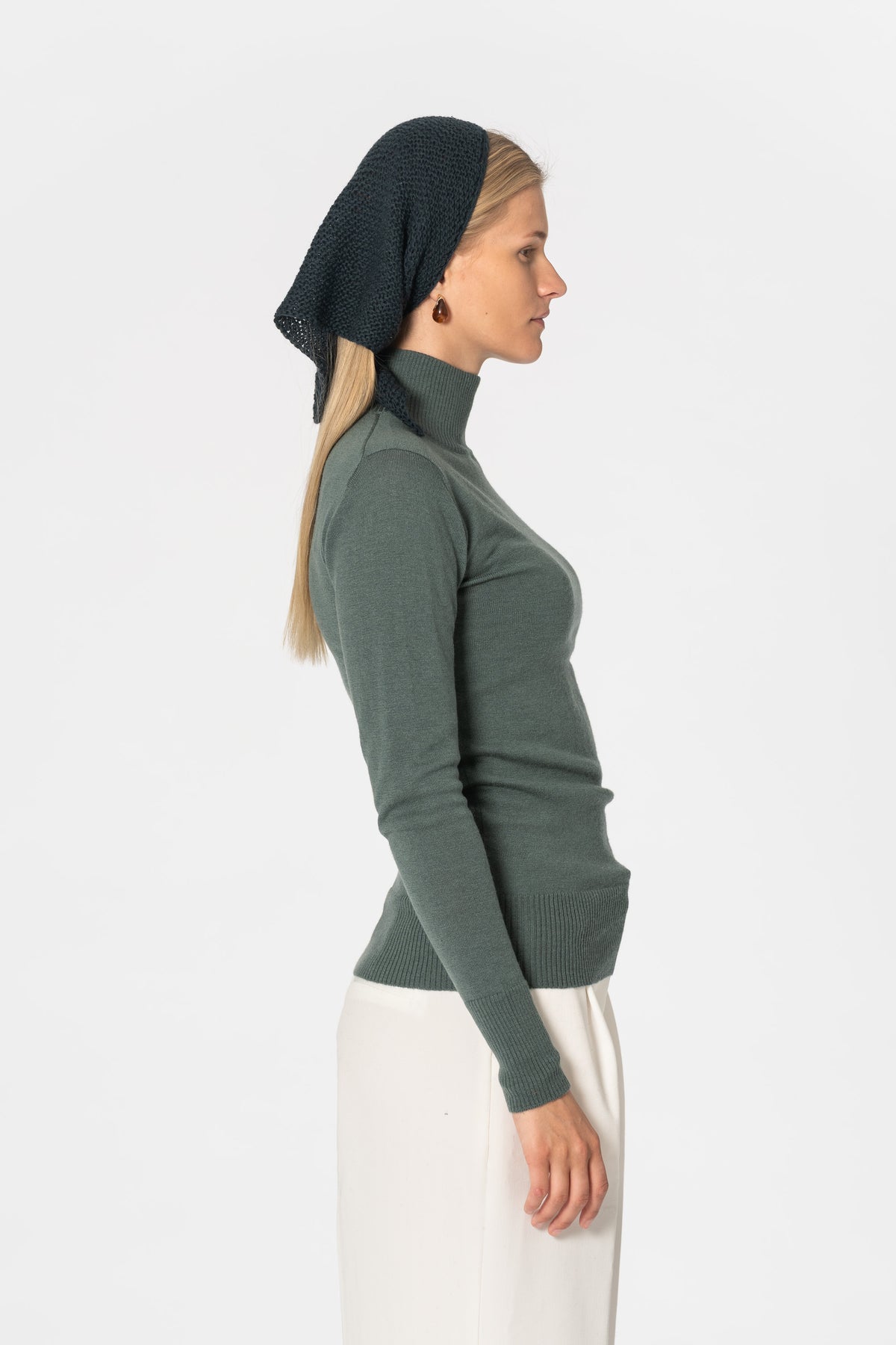 MERINO Handknit Triangle Scarf - Peacock Green