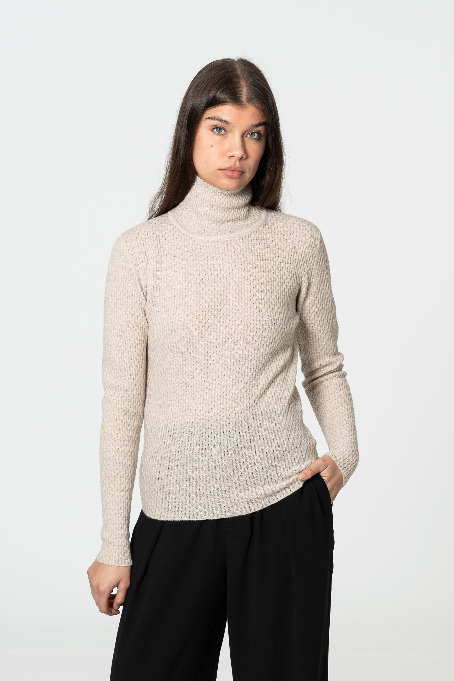 MERINO Lace Turtleneck - Almond White