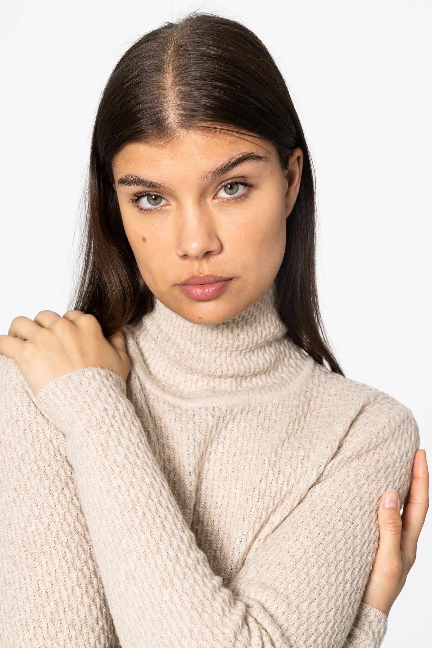 MERINO Lace Turtleneck - Almond White