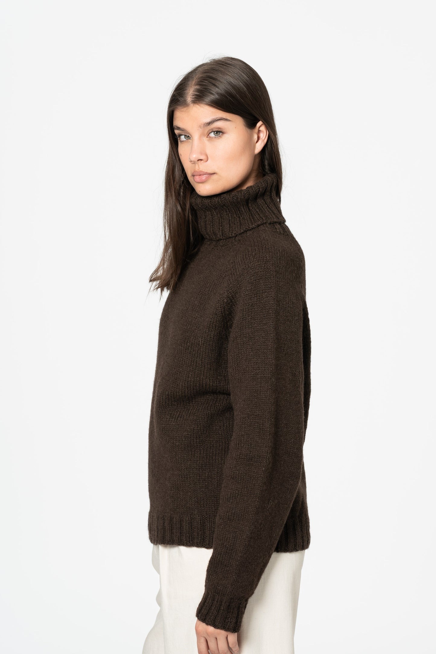 YAK Handknit Turtleneck - Dark Brown