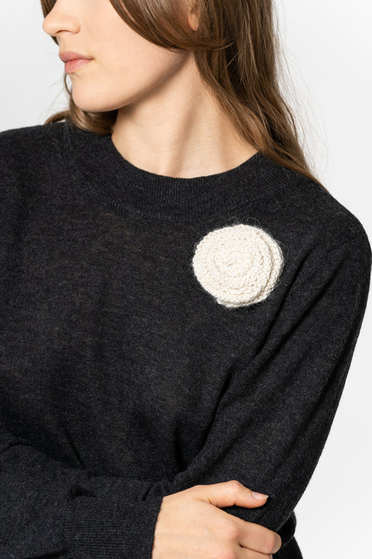 ALPACA Handknit Rose - Ivory White