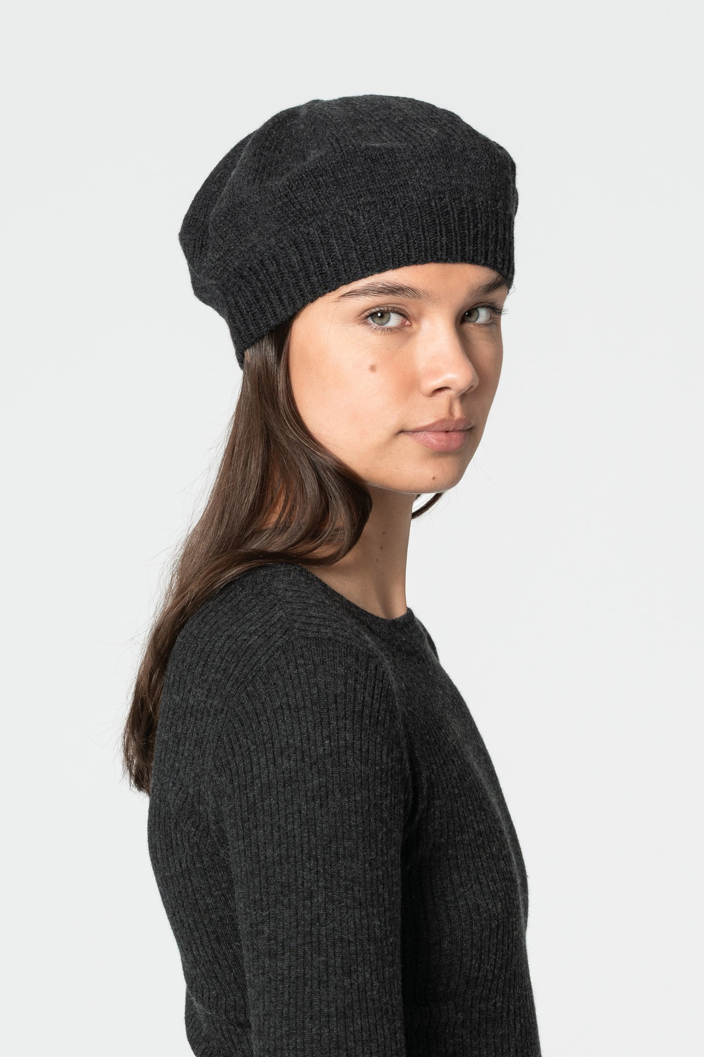 MERINO Handknit Beret - Onyx Grey