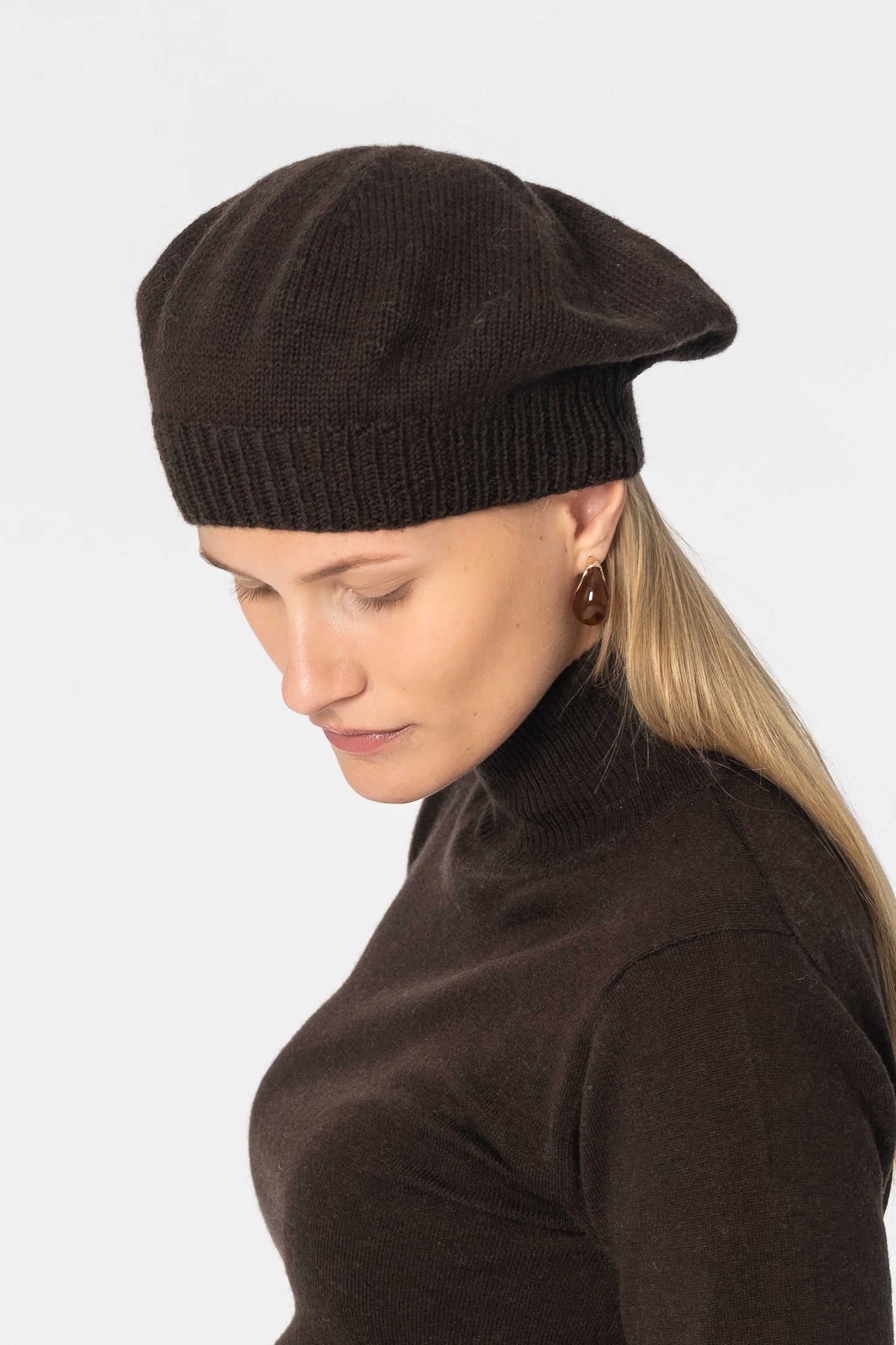 MERINO Handknit Beret - Espresso Brown
