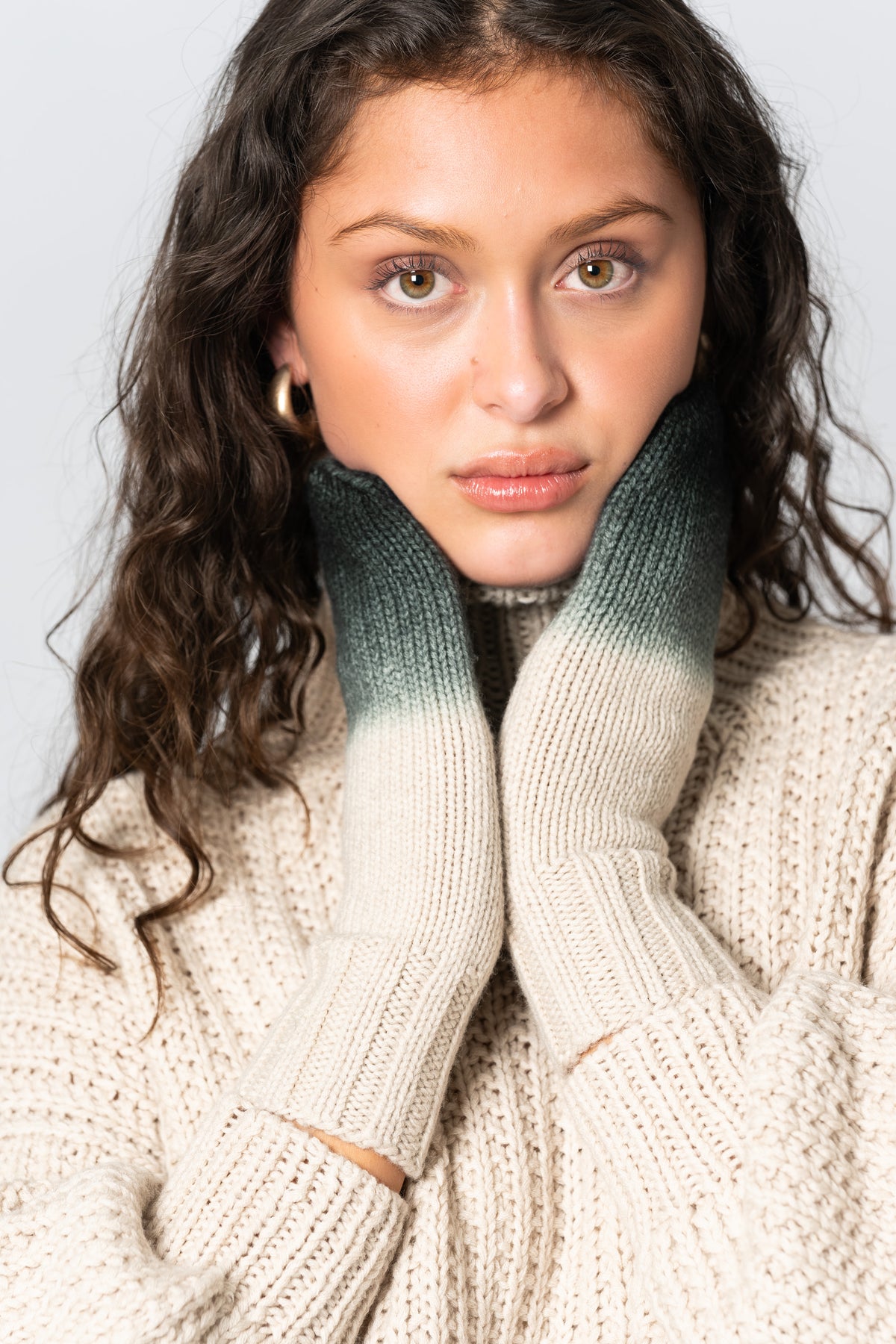 MERINO Handknit Fade Mittens - Peacock Green