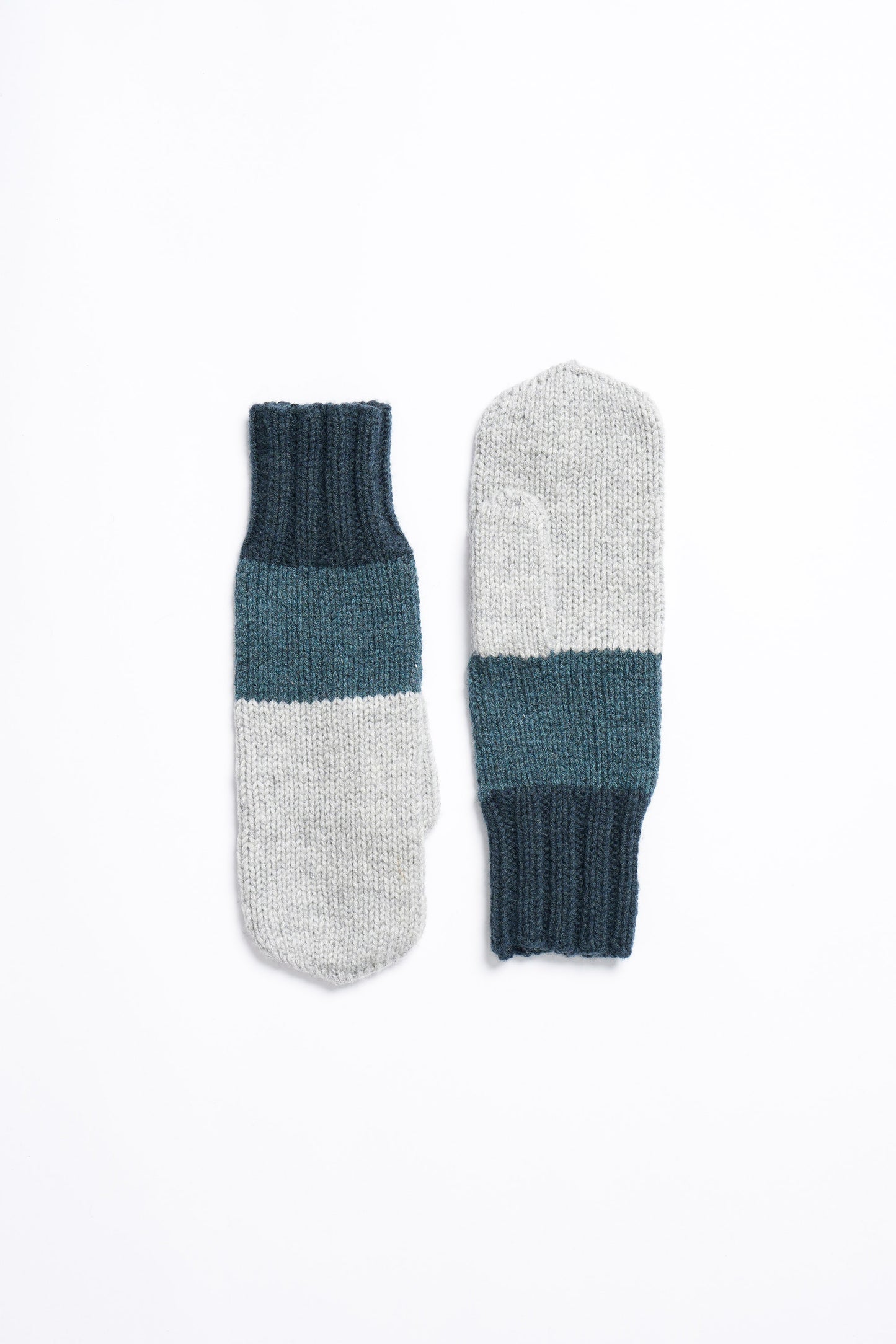 MERINO Handknit Mittens - Peacock Blocked