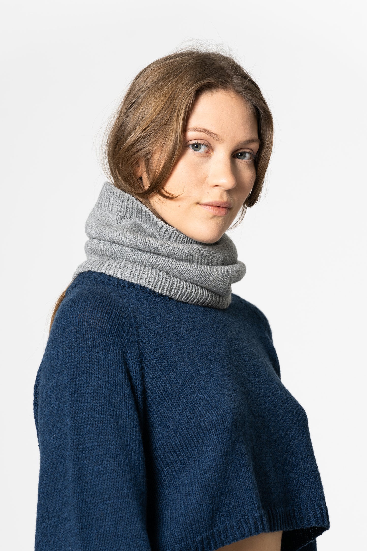 MERINO Handknit Neckwarmer - Flint Grey