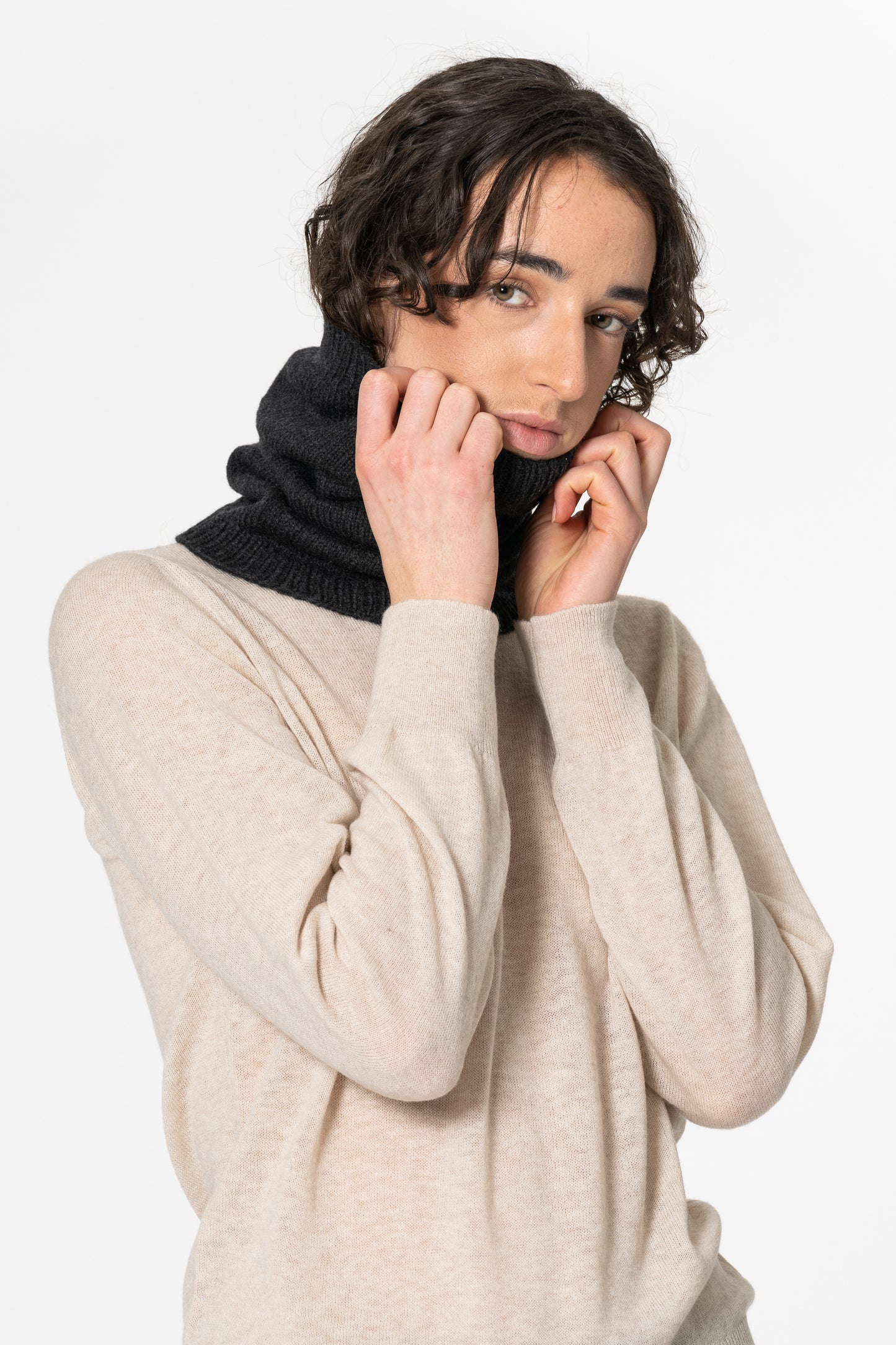 MERINO Handknit Neckwarmer - Onyx Grey