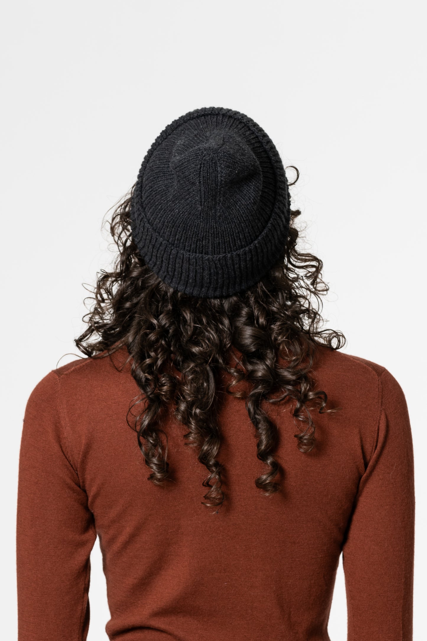 MERINO Handknit Rib Hat - Onyx Grey