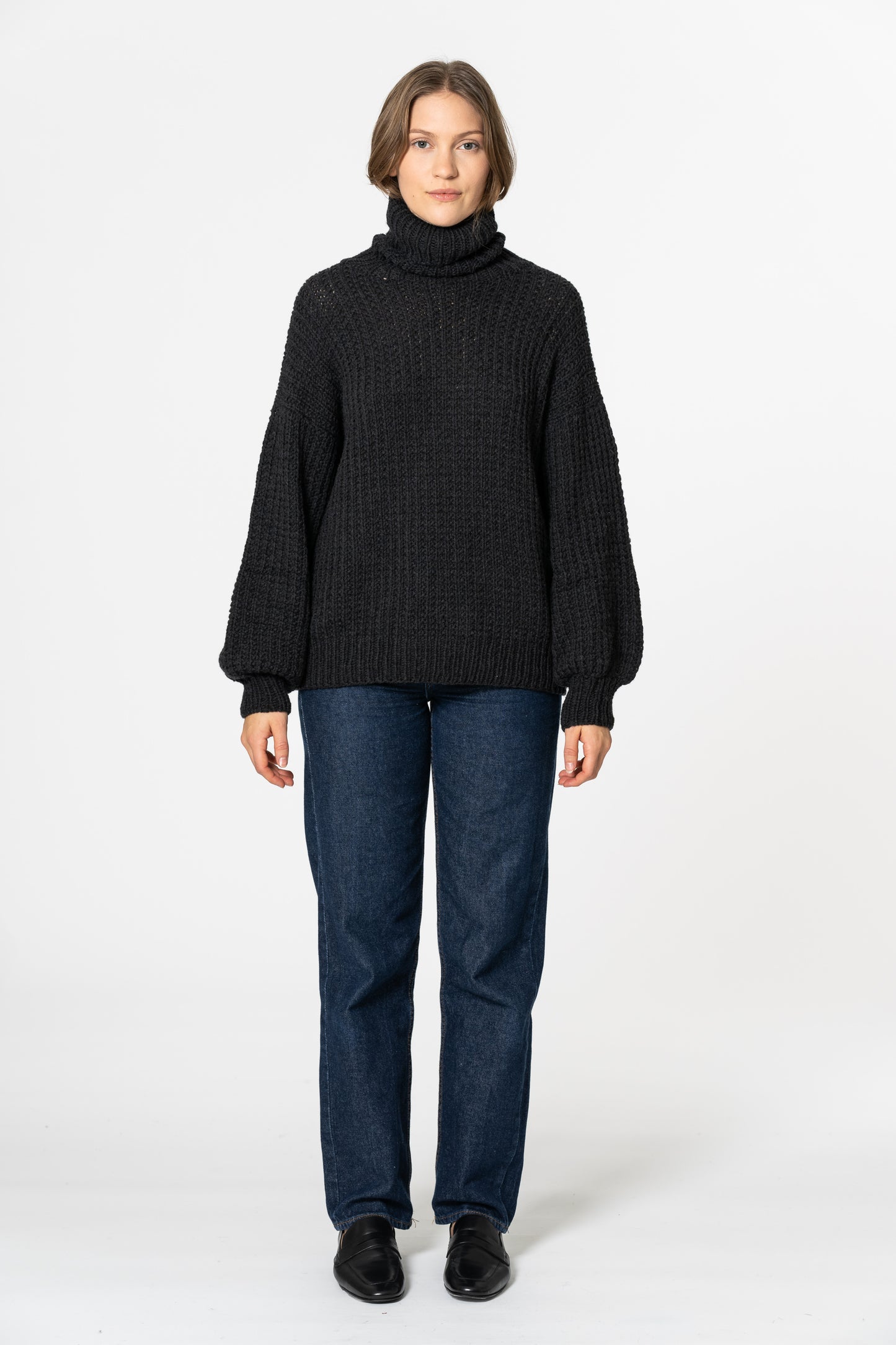 MERINO Handknit Rib Turtleneck - Onyx Grey