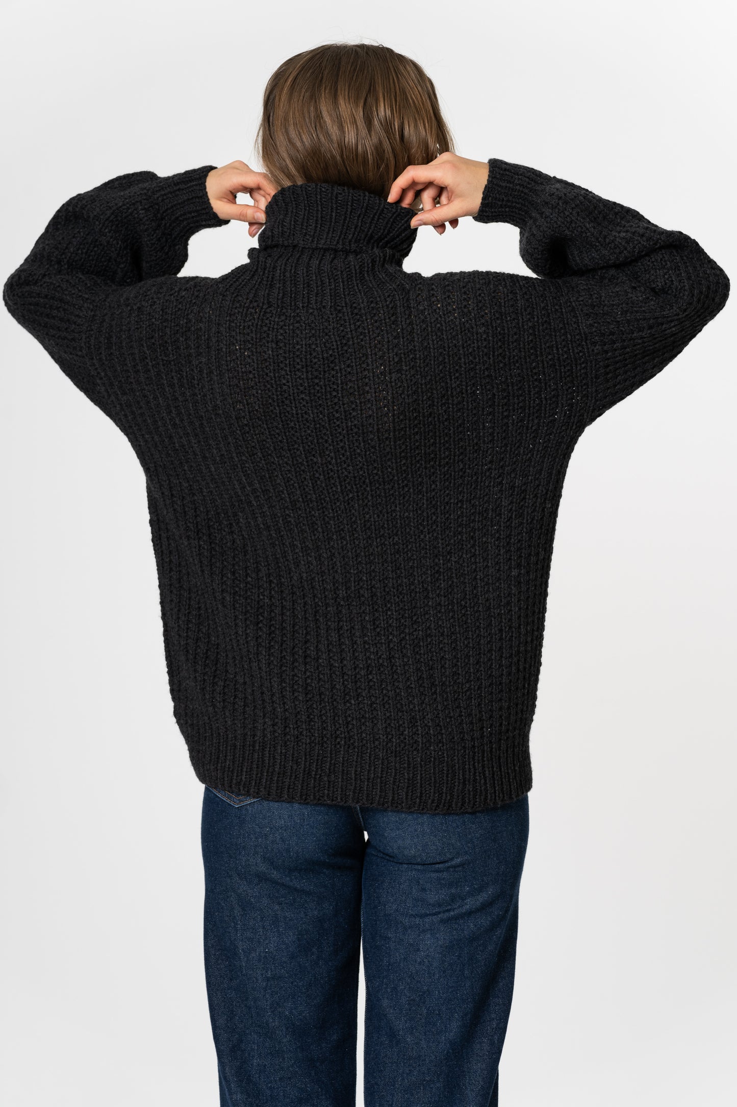 MERINO Handknit Rib Turtleneck - Onyx Grey