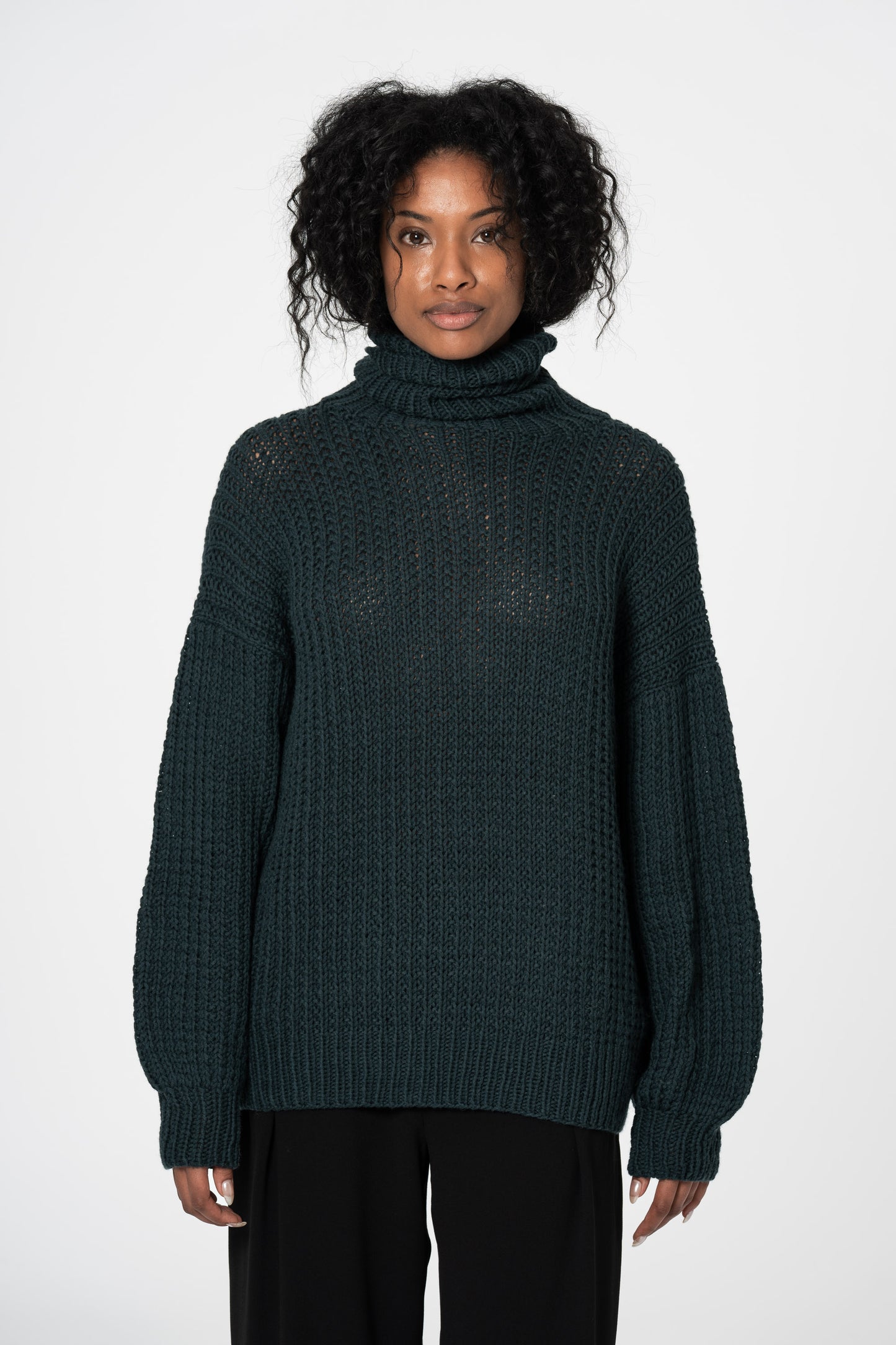 MERINO Handknit Rib Turtleneck - Peacock Green