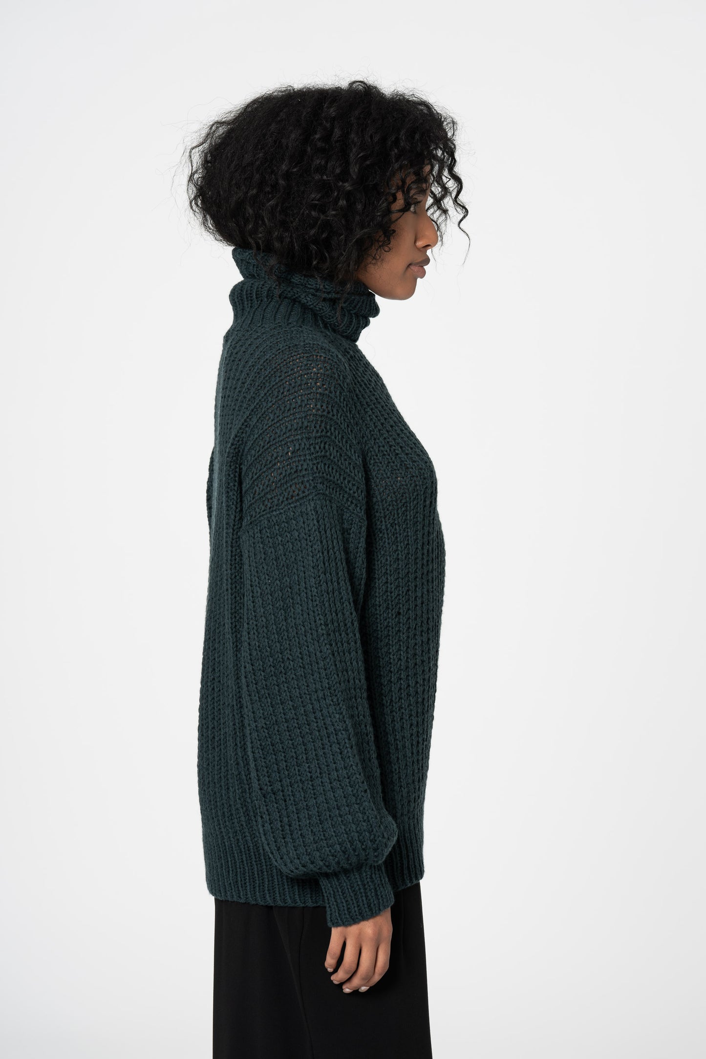 MERINO Handknit Rib Turtleneck - Peacock Green