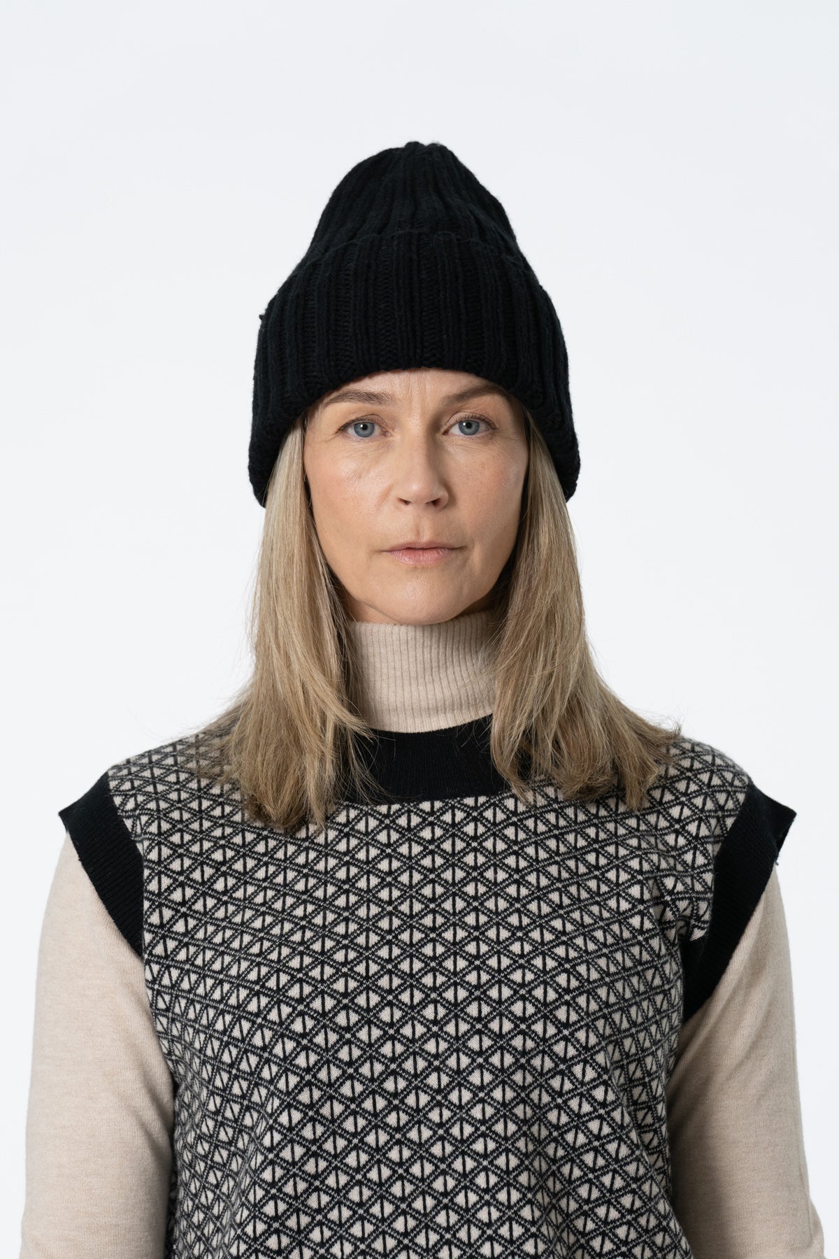 MERINO Handknit Thick Rib Hat - Black