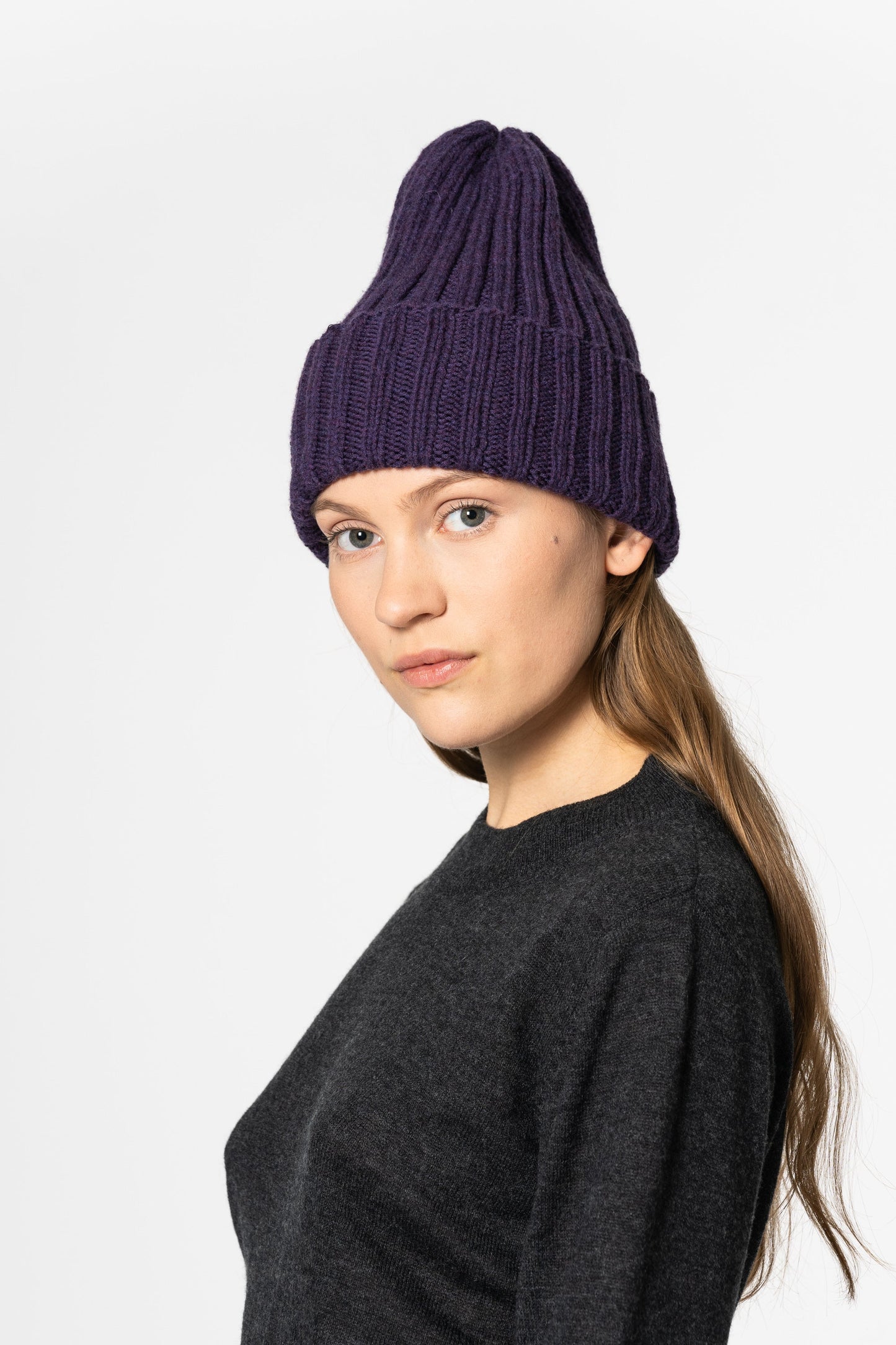 MERINO Handknit Thick Rib Hat - Plum Purple