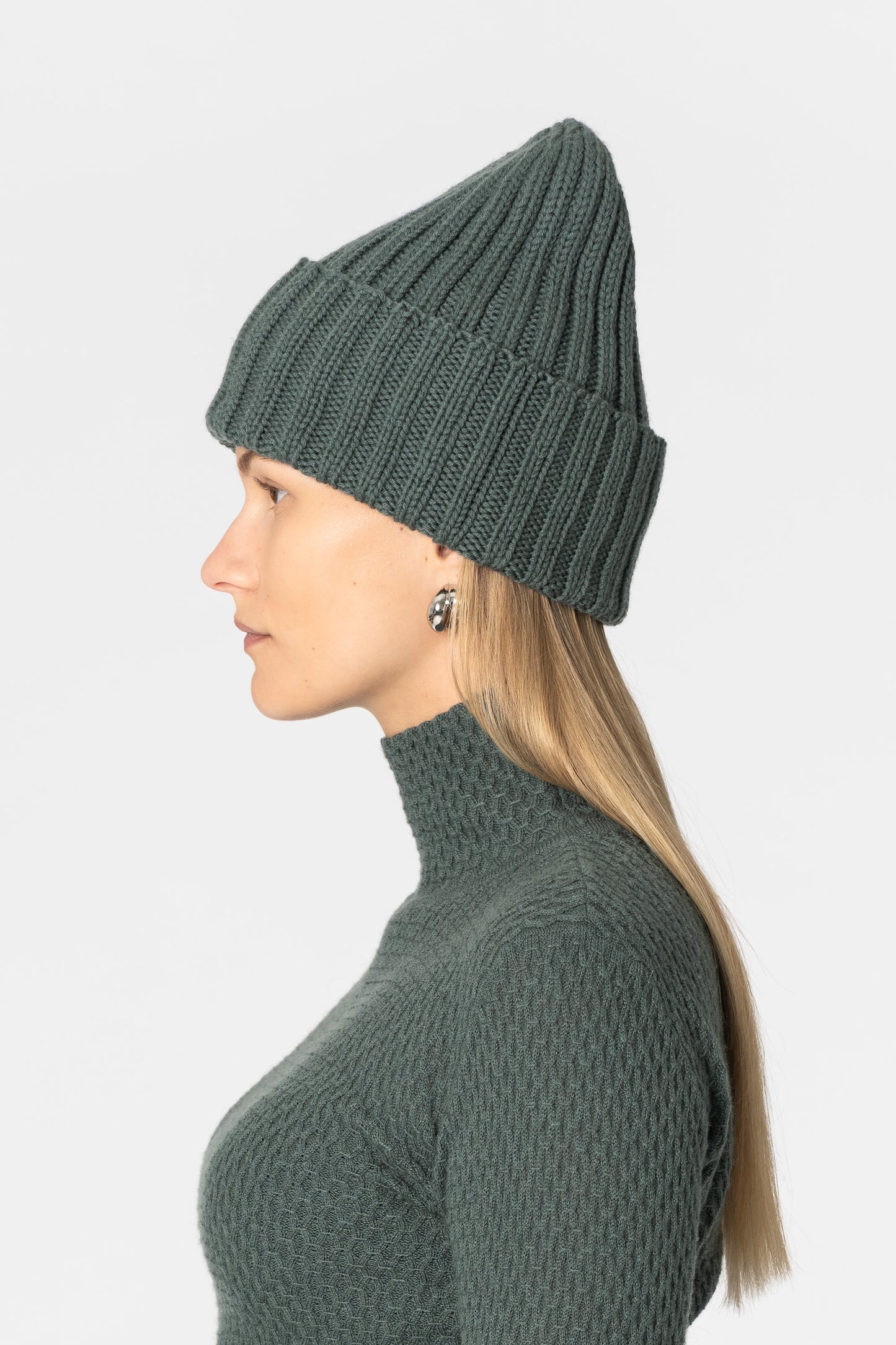 MERINO Handknit Thick Rib Hat - Sage Green