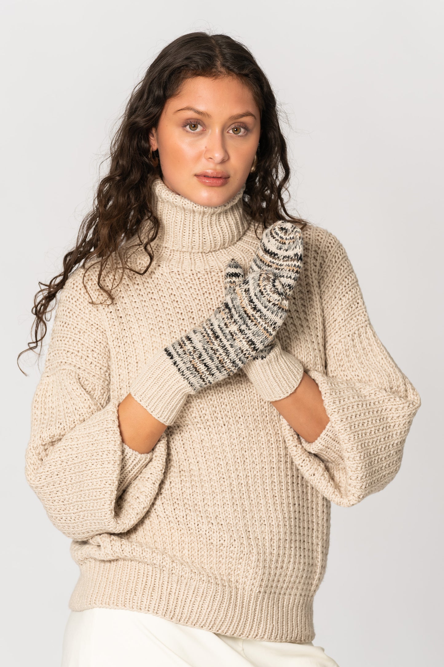 MERINO Handknit Zero Waste Mittens - Almond White