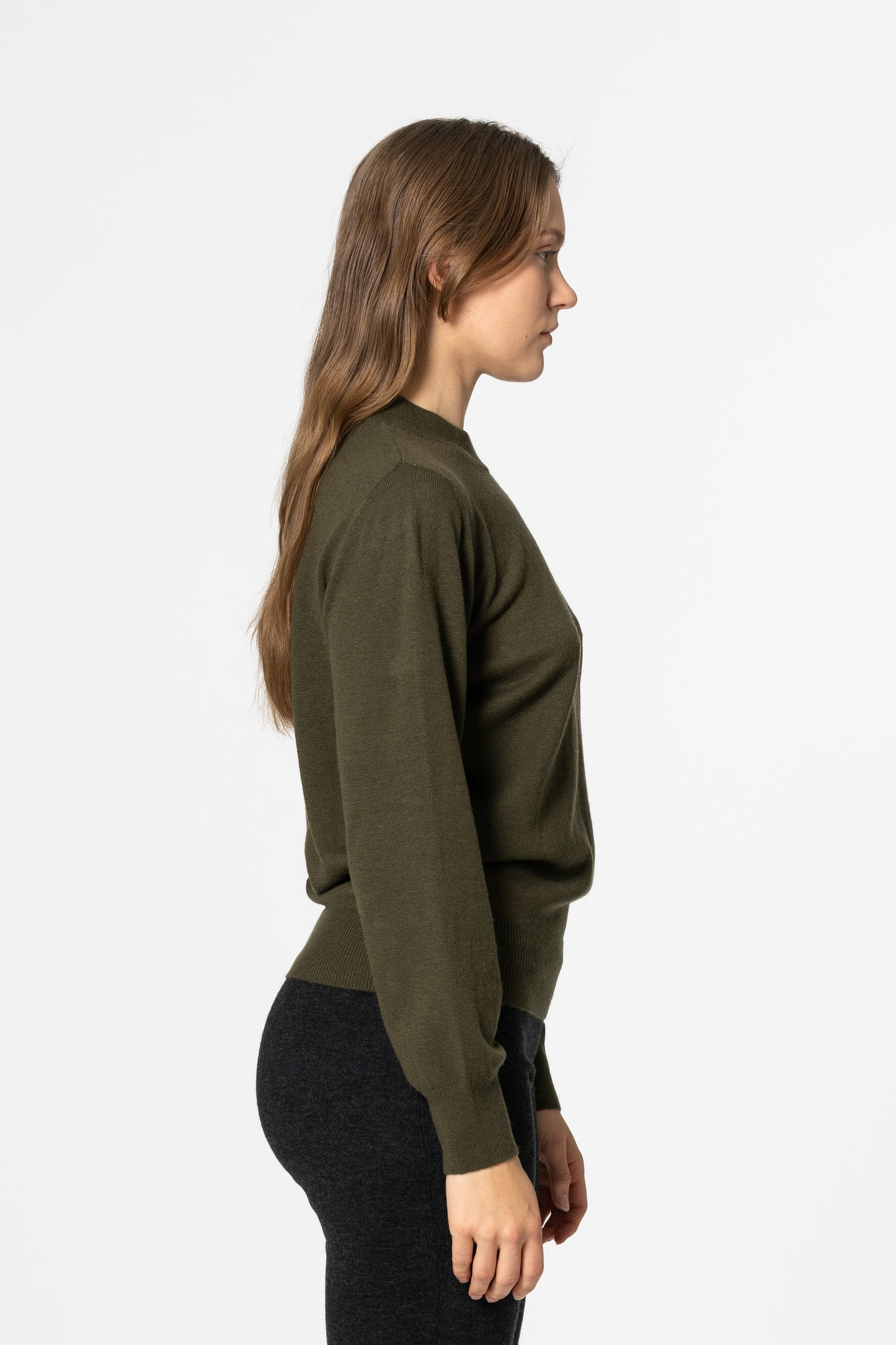 MERINO O-Neck Sweater - Olive Green