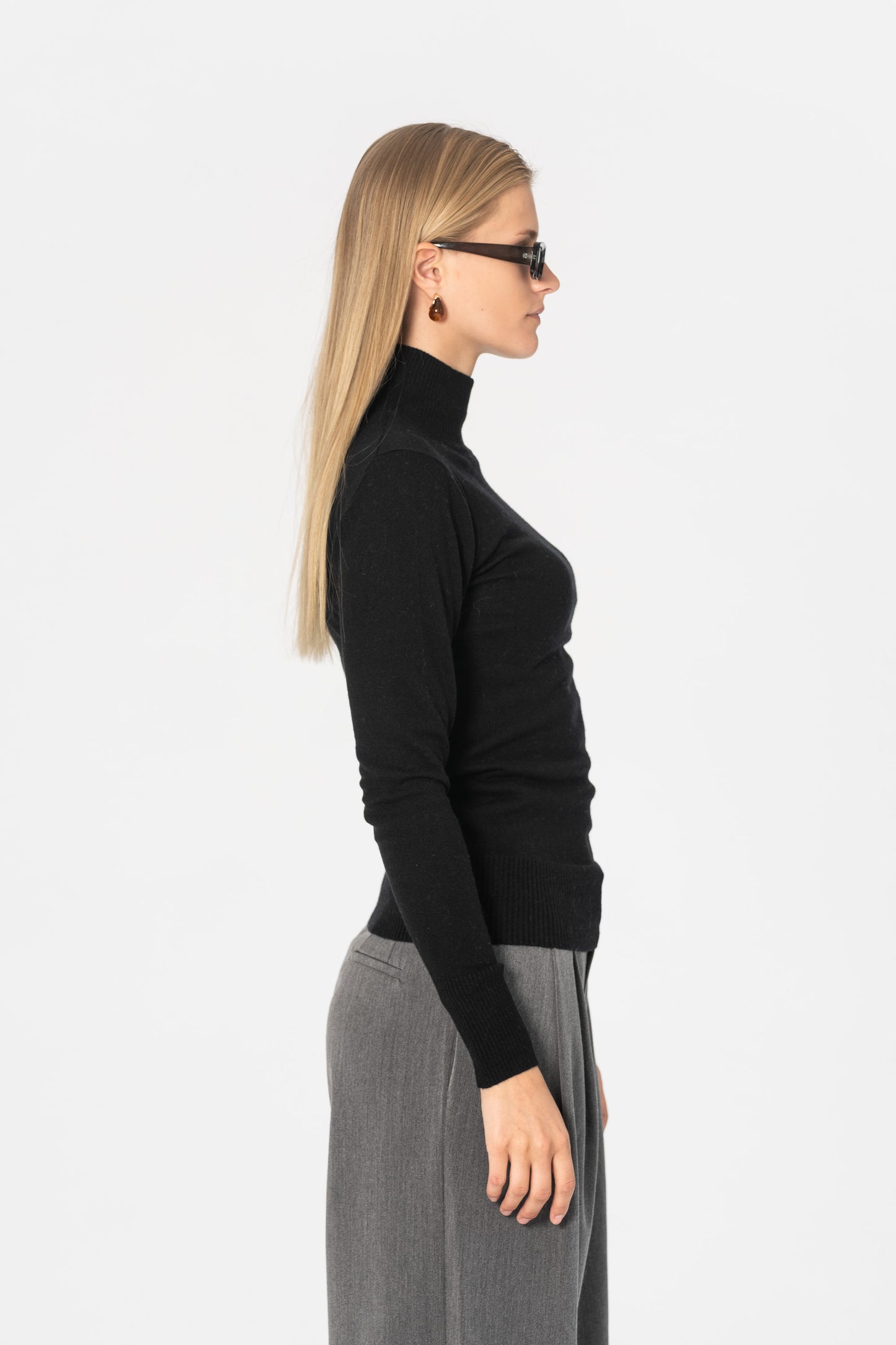 MERINO Turtleneck - Black