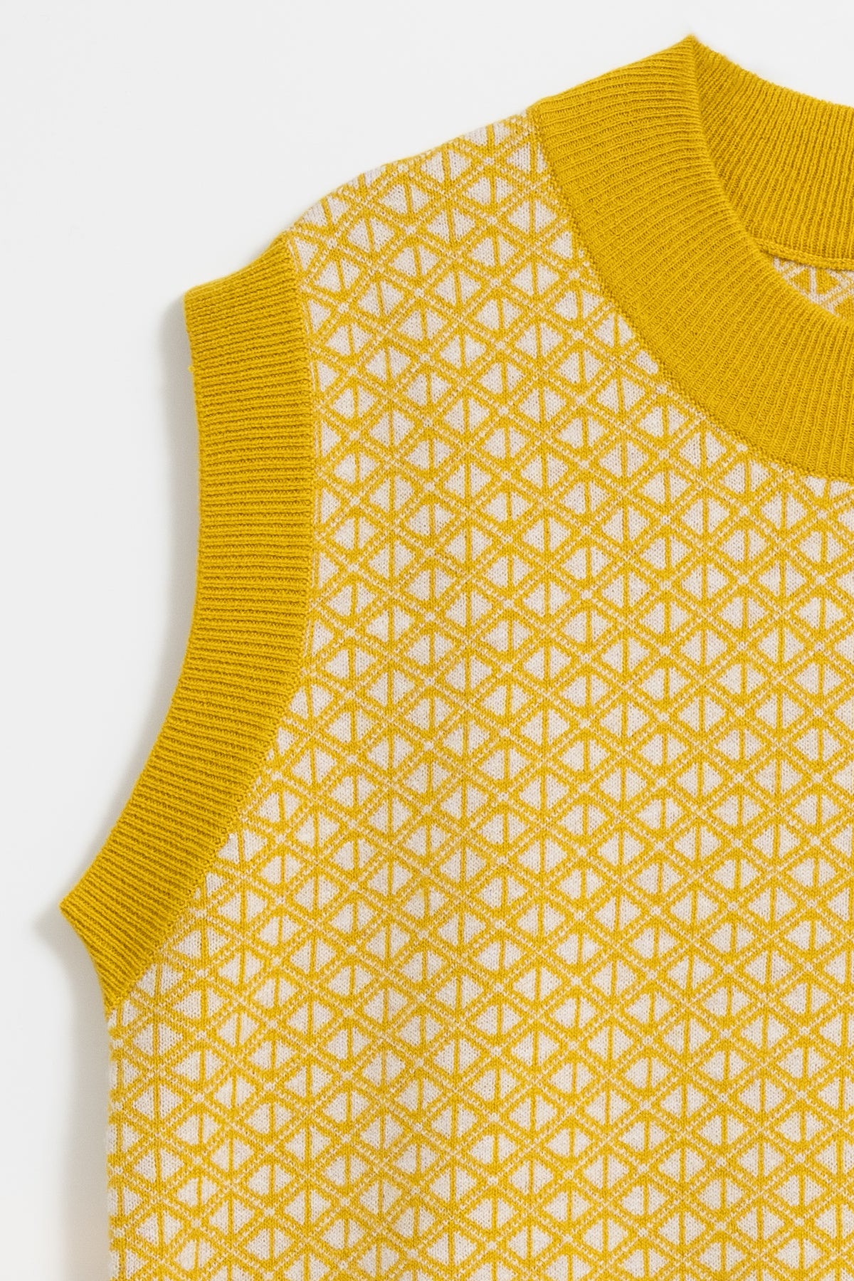 MERINO Dhaka Vest - Cyber Yellow