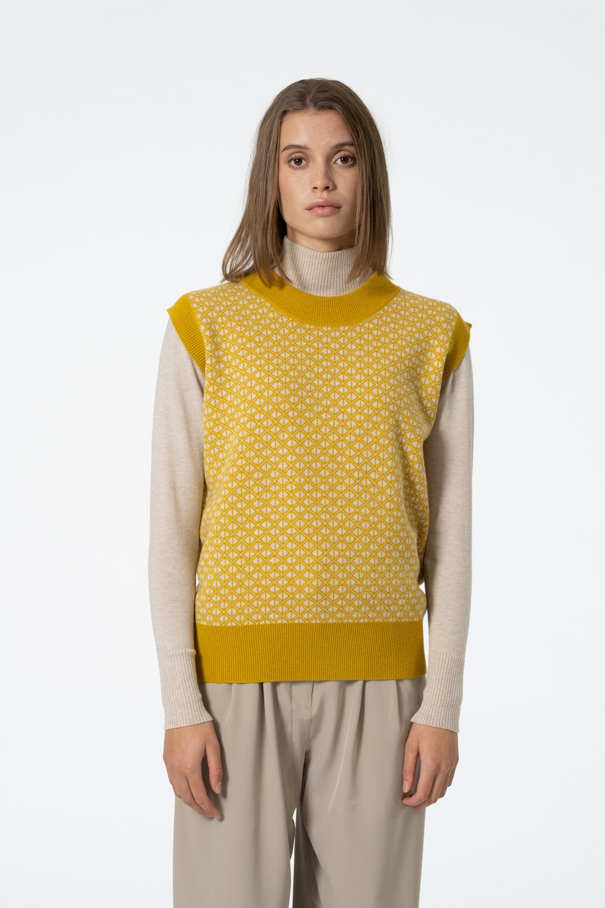 MERINO Dhaka Vest - Cyber Yellow