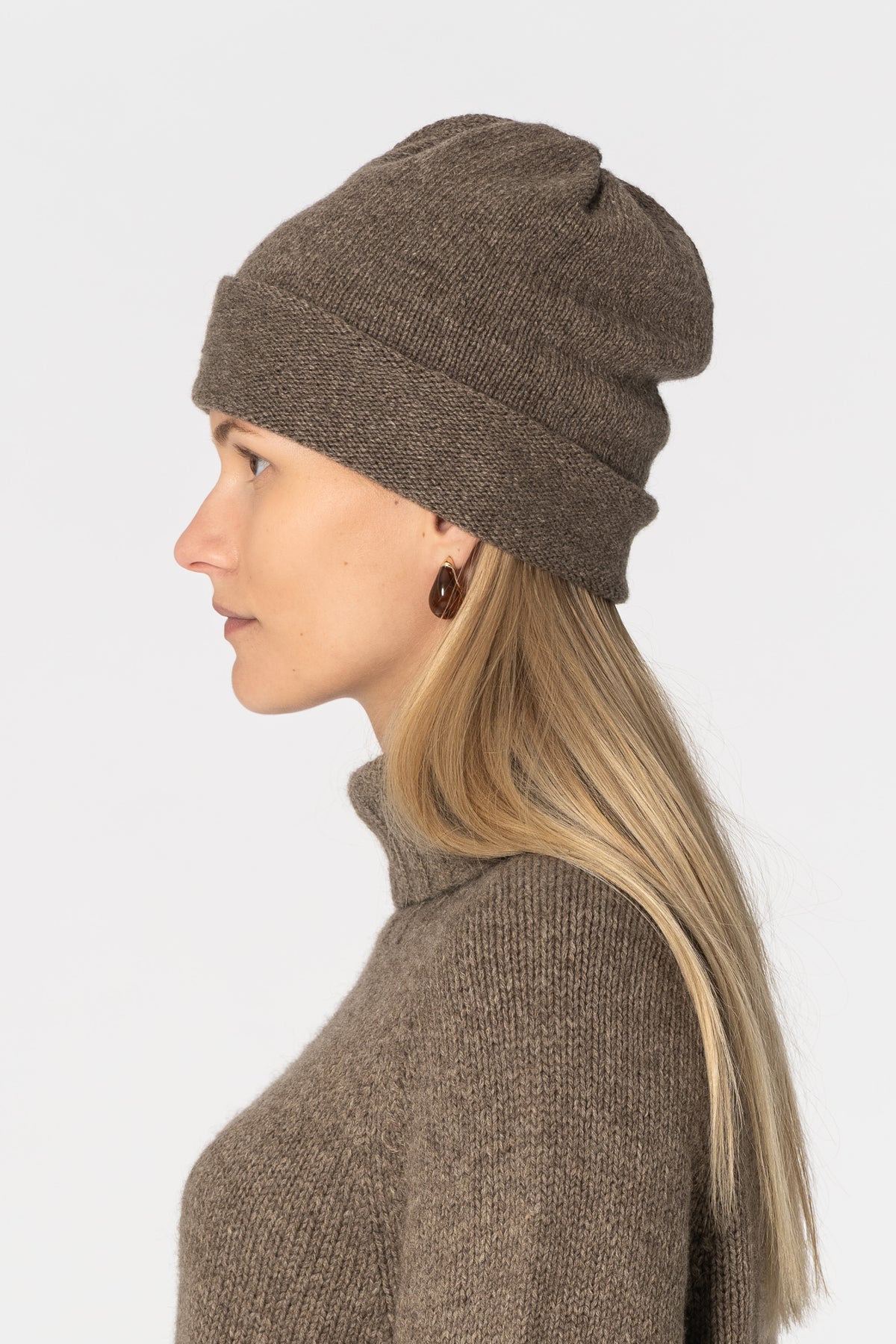 YAK Handknit Tube Hat - Oat Brown