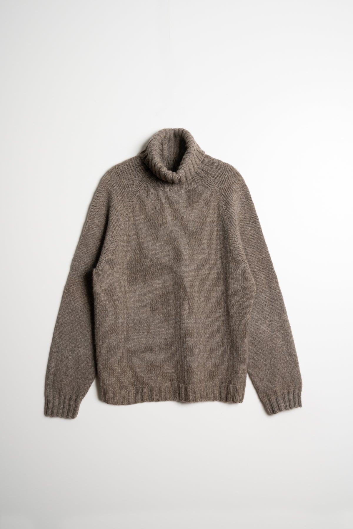 YAK Handknit Turtleneck - Oat Brown