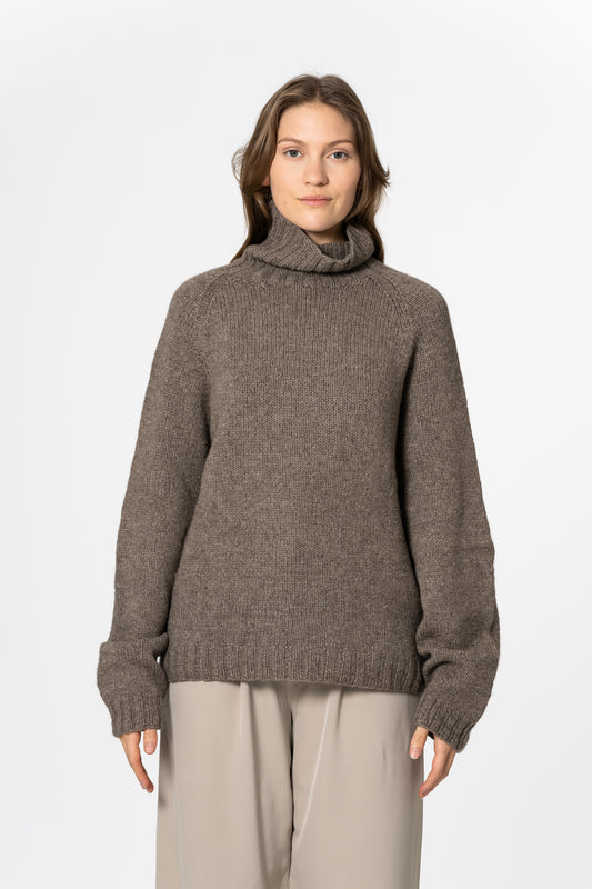 YAK Handknit Turtleneck - Oat Brown